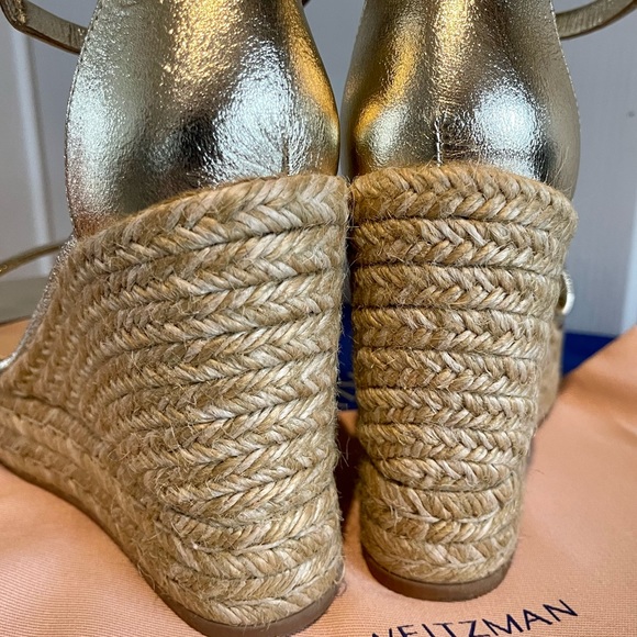 Stuart Weitzman Gold Nudist Wedge Espadrilles 36 /5.5 C LIKE NEW - Picture 4 of 7